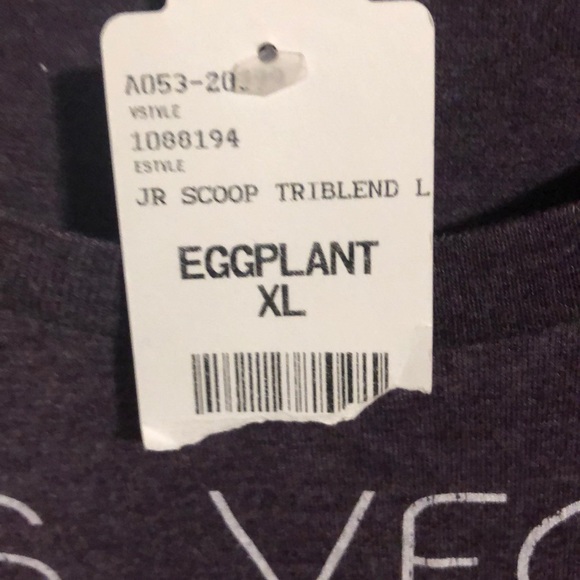 NWT Make an Offer Las Vegas Graphic Tee Techstyles - Picture 4 of 5